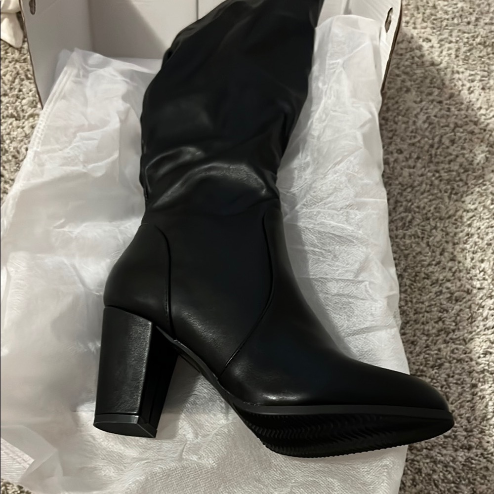 Dream Pairs Black Knee-High Women's Boots - Picture 9 of 12